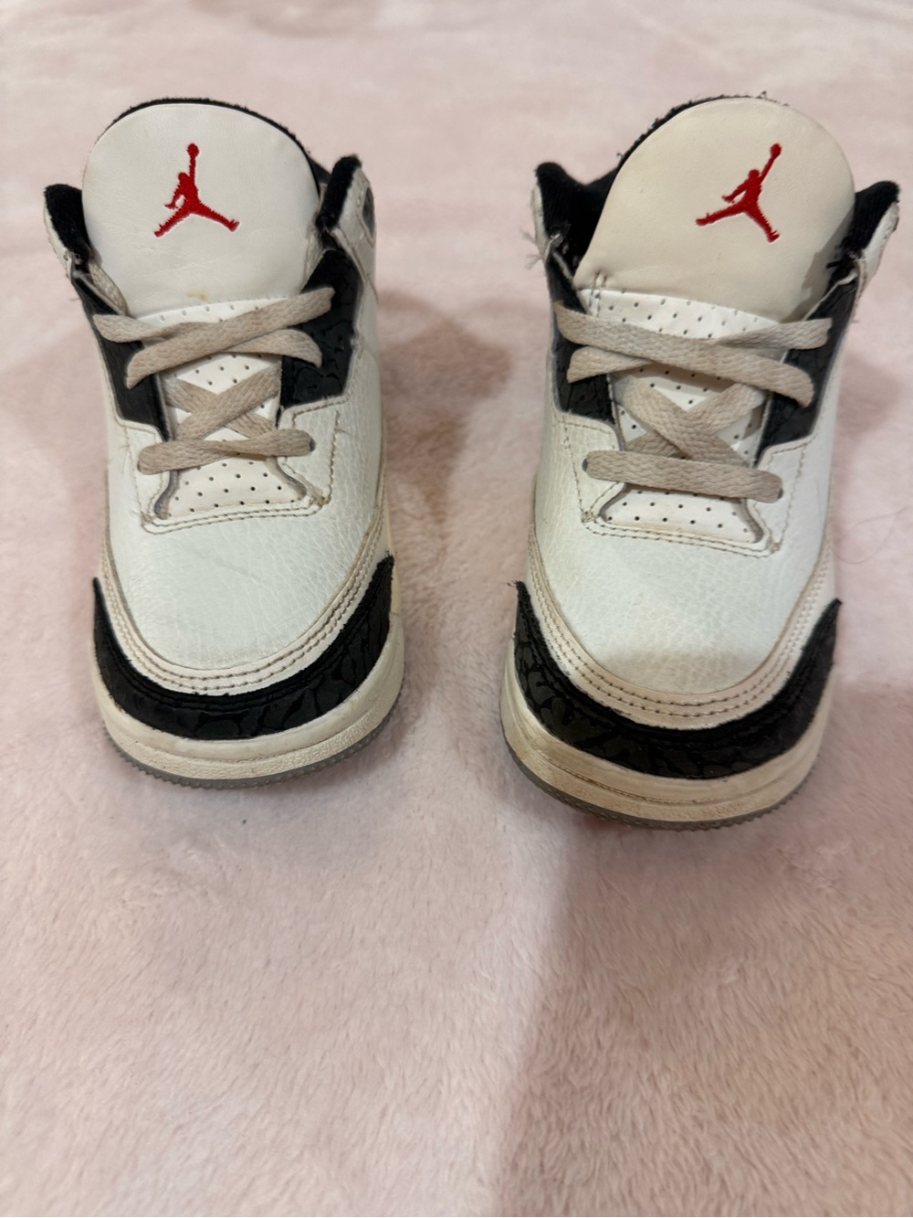 Jordan Kids White Black Red Sneakers